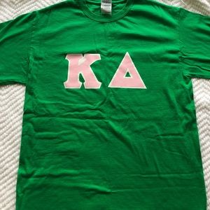 💚ΚΔ💚 Kappa Delta Screen-printed Letter T-shirt